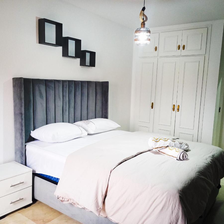 Nouveau Appartement Au Plein Centre Ville En Face Hilton タンジェ エクステリア 写真